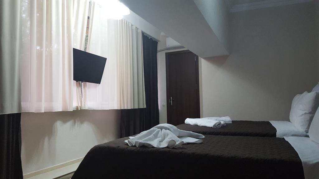 Nino'S Hotel On Tsamebuli Tbilisi Zewnętrze zdjęcie
